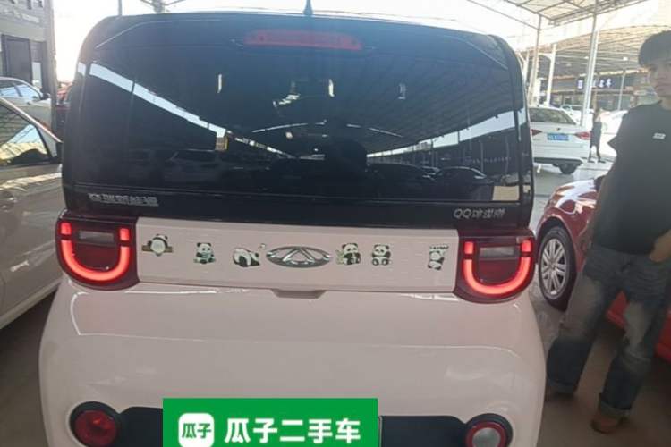 Used Chery QQ Ice Cream 2022 120km Conical Shape Lithium Iron Phosphate Rear