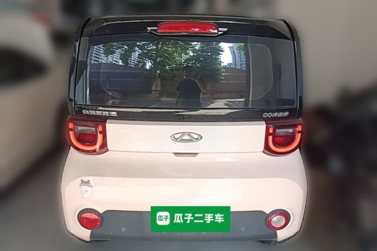 Used Chery QQ Ice Cream 2022 170km Sundae Phosphate Lithium-Ion Rear