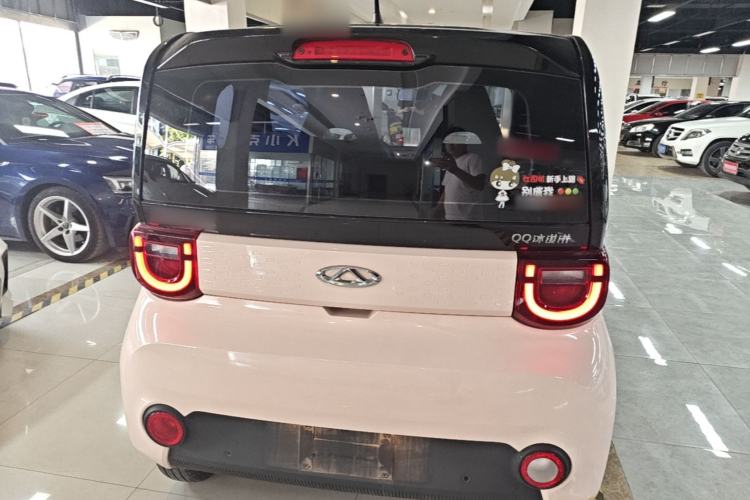 Used Chery QQ Ice Cream 2022 170km Sundae Phosphate Lithium-Ion Rear