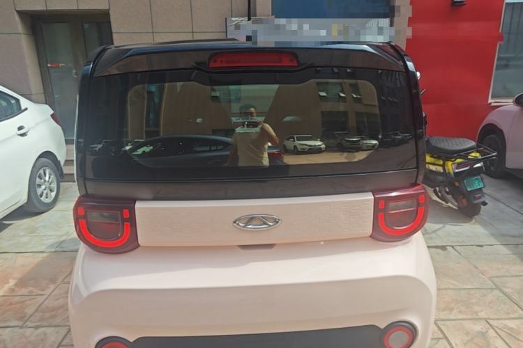 Used Chery QQ Ice Cream 2022 120km Conical Shape Lithium Iron Phosphate Rear
