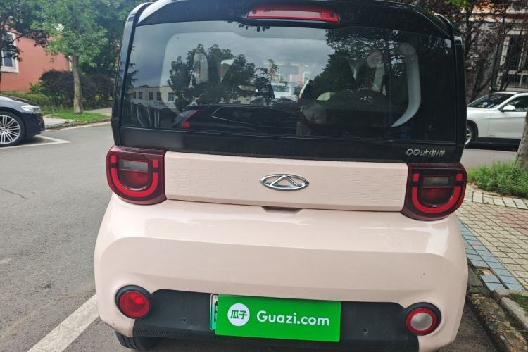Used Chery QQ Ice Cream 2022 120km Conical Shape Lithium Iron Phosphate Rear
