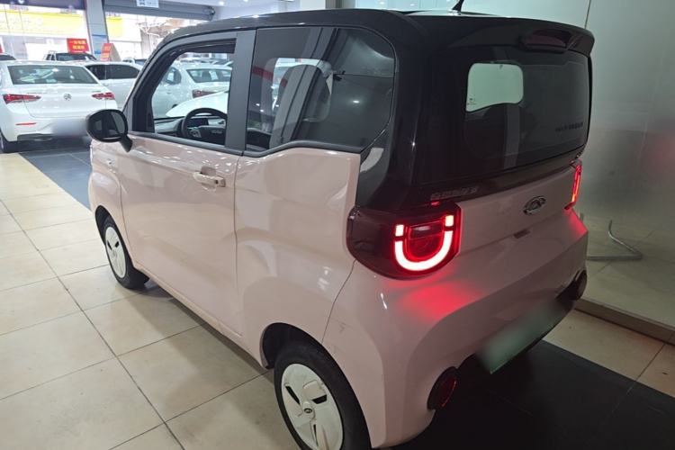 Used Chery QQ Ice Cream 2022 120km Conical Shape Lithium Iron Phosphate Rear Left 45 Deg