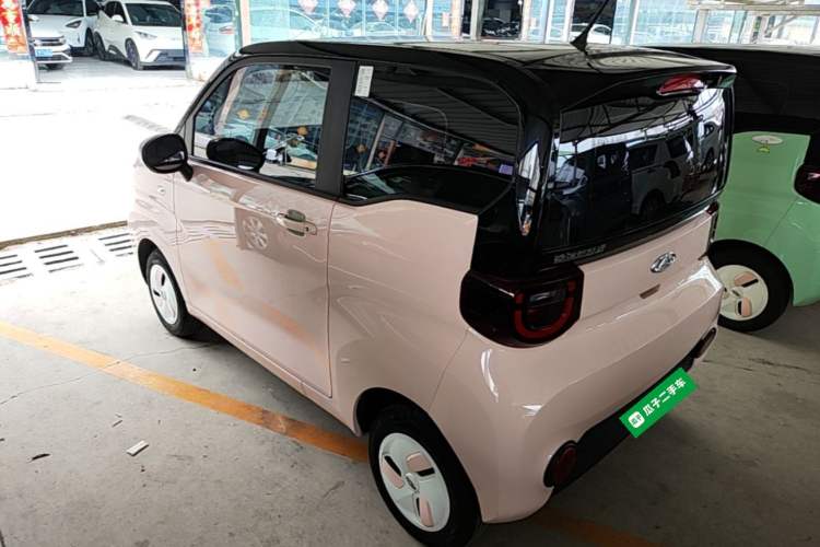 Used Chery QQ Ice Cream 2022 170km Sundae Phosphate Lithium-Ion Rear Left 45 Deg