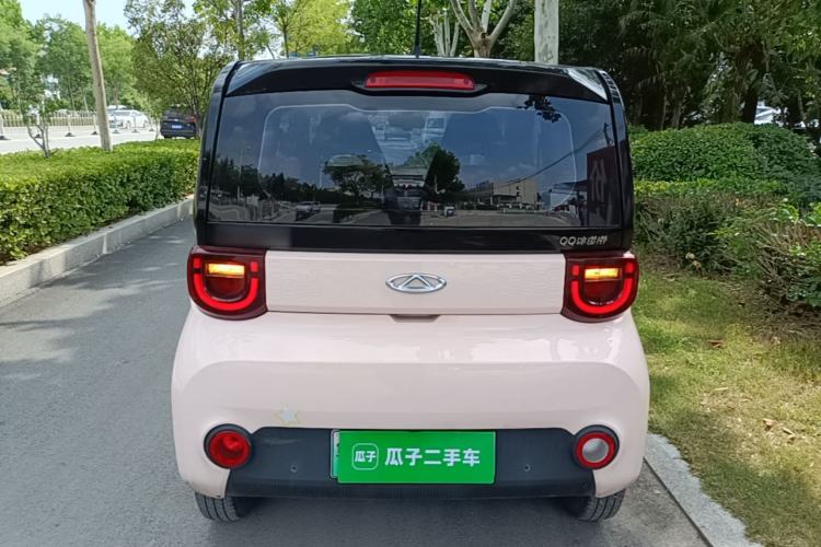 Used Chery QQ Ice Cream 2022 170km Sundae Phosphate Lithium-Ion Rear