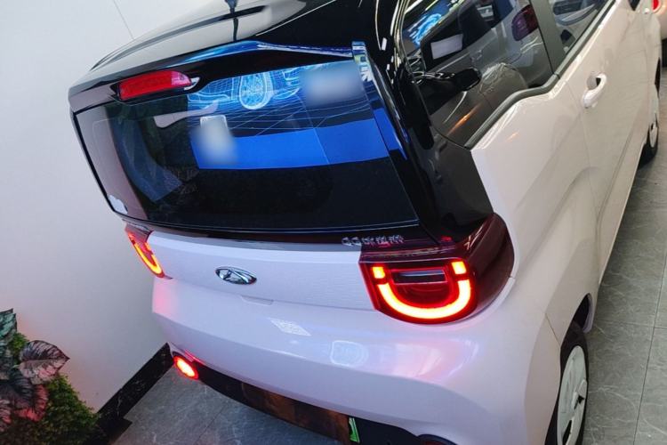 Used Chery QQ Ice Cream 2022 170km Sundae Phosphate Lithium-Ion Rear