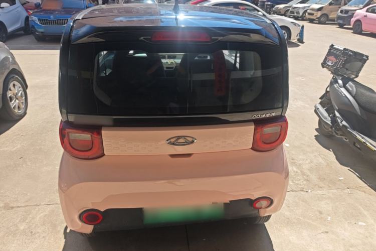 Used Chery QQ Ice Cream 2022 170km Sundae Phosphate Lithium-Ion Rear