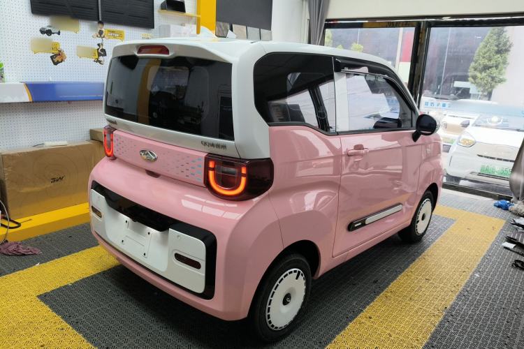 Used Chery QQ Ice Cream 2022 Taohuanxi Sweet Peach Edition Rear Right 45 Deg