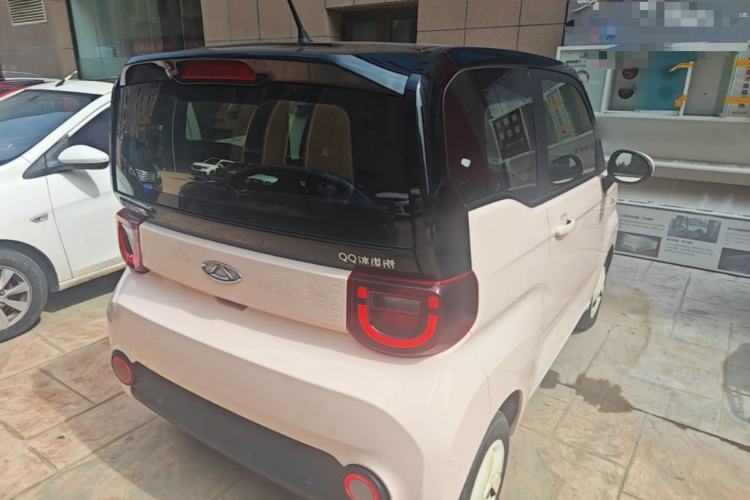Used Chery QQ Ice Cream 2022 120km Conical Shape Lithium Iron Phosphate Rear Right 45 Deg