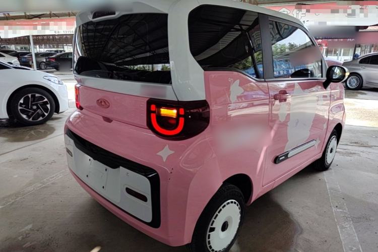 Used Chery QQ Ice Cream 2022 Taohuanxi Fragrant Peach Model Rear Right 45 Deg