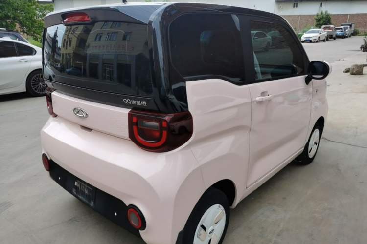 Used Chery QQ Ice Cream 2022 170km Sundae Phosphate Lithium-Ion Rear Right 45 Deg