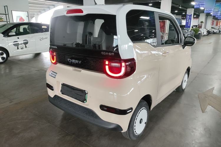 Used Chery QQ Ice Cream 2022 170km Sundae Phosphate Lithium-Ion Rear Right 45 Deg