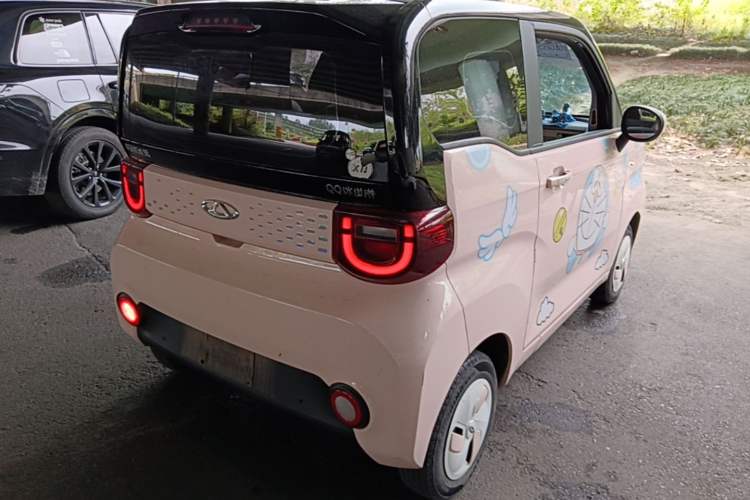 Used Chery QQ Ice Cream 2022 170km Sundae Phosphate Lithium-Ion Rear Right 45 Deg