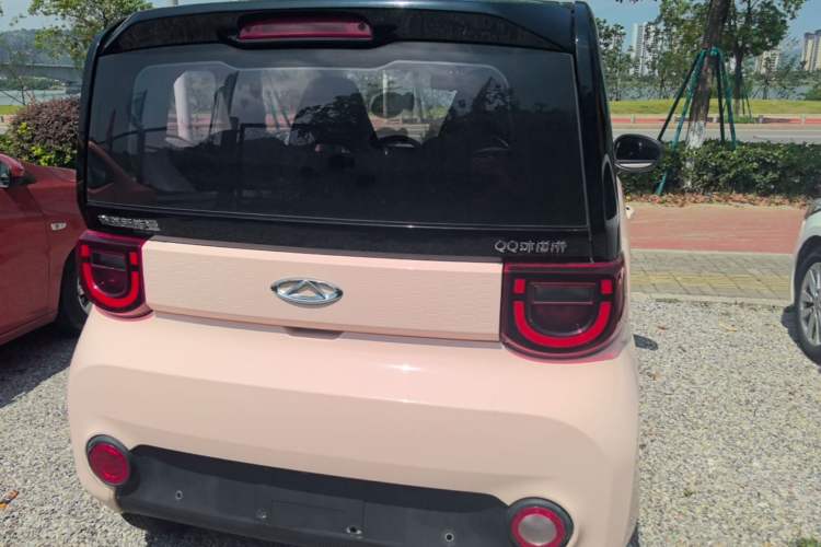 Used Chery QQ Ice Cream 2022 170km Sundae Phosphate Lithium-Ion Rear