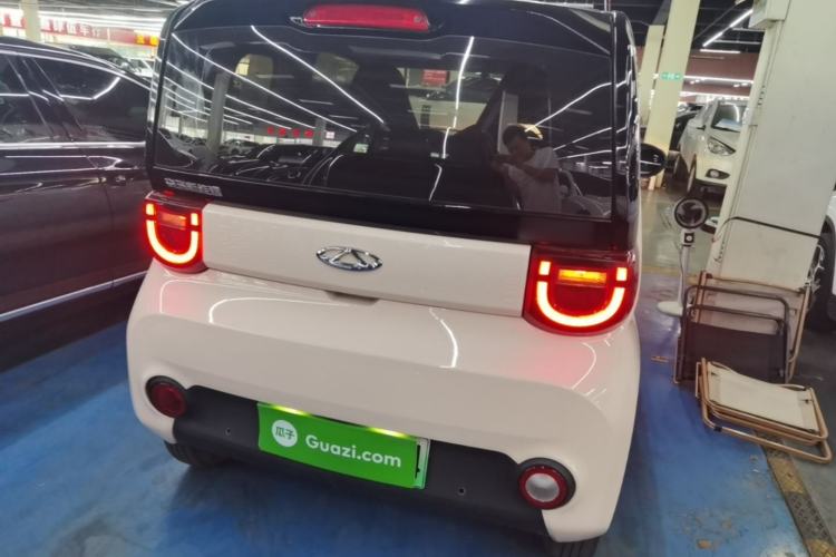 Used Chery QQ Ice Cream 2022 120km Conical Shape Lithium Iron Phosphate Rear