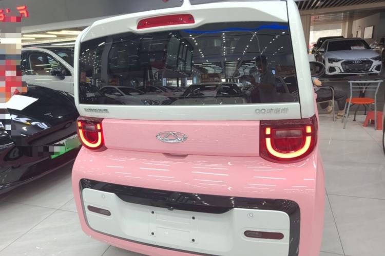 Used Chery QQ Ice Cream 2022 Taohuanxi Sweet Peach Edition Rear