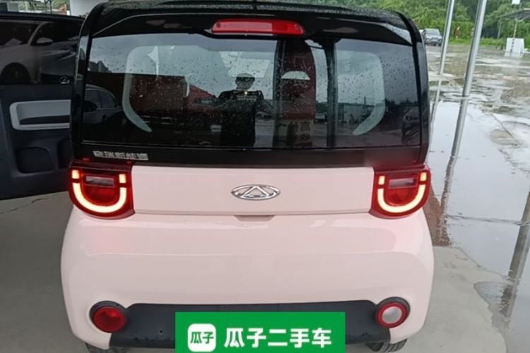 Used Chery QQ Ice Cream 2022 170km Sundae Phosphate Lithium-Ion Rear