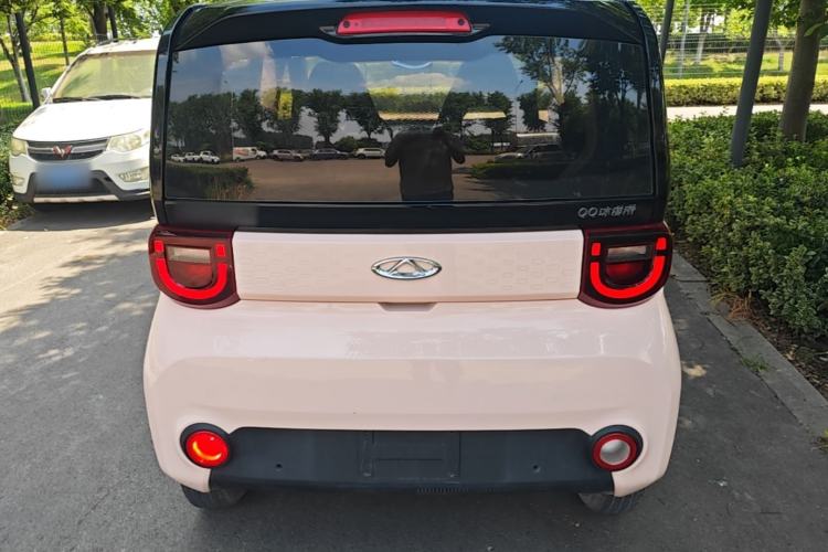 Used Chery QQ Ice Cream 2022 120km Milkshake Phosphate Lithium-Iron Rear