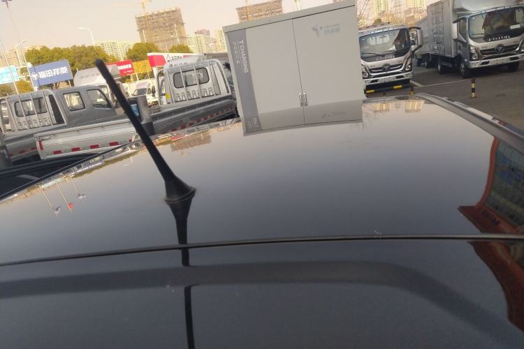 Used Chery QQ Ice Cream 2022 170km Sundae Phosphate Lithium-Ion Roof