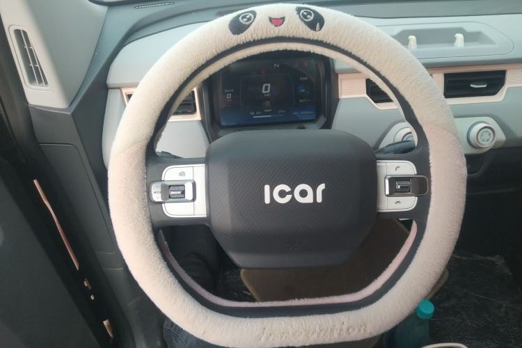 Used Chery QQ Ice Cream 2022 170km Sundae Phosphate Lithium-Ion Steering Wheel