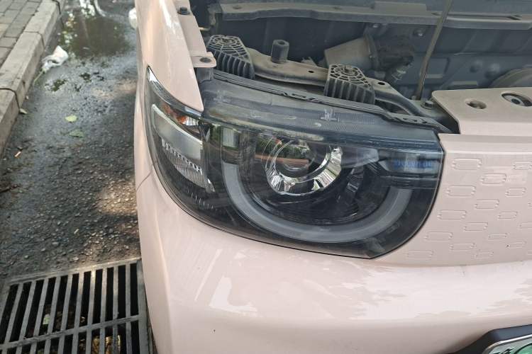 Used Chery QQ Ice Cream 2022 120km Conical Shape Lithium Iron Phosphate Right Front Headlight