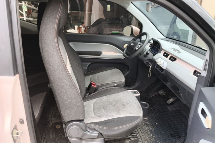 Used Chery QQ Ice Cream 2022 170km Sundae Phosphate Lithium-Ion Right Front Seat