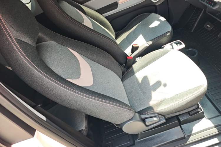 Used Chery QQ Ice Cream 2022 Pudding Model Right Front Seat
