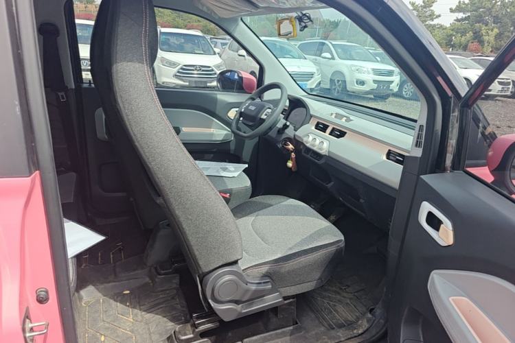Used Chery QQ Ice Cream 2022 120km Conical Shape Lithium Iron Phosphate Right Front Seat