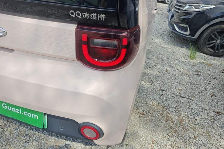 Used Chery QQ Ice Cream 2022 170km Sundae Phosphate Lithium-Ion Right Rear Taillight