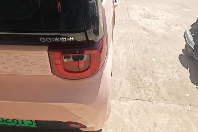 Used Chery QQ Ice Cream 2022 170km Sundae Phosphate Lithium-Ion Right Rear Taillight