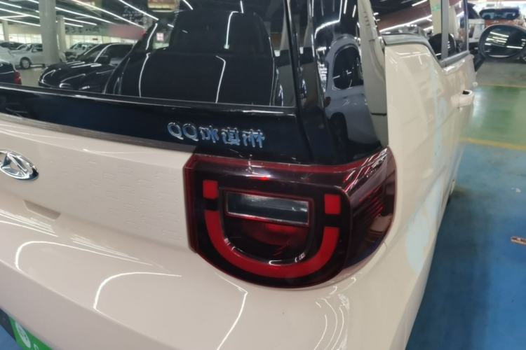 Used Chery QQ Ice Cream 2022 120km Conical Shape Lithium Iron Phosphate Right Rear Taillight