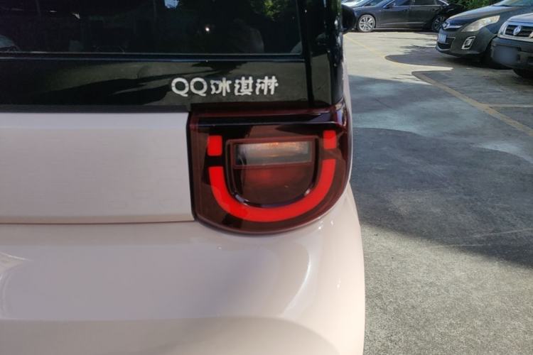 Used Chery QQ Ice Cream 2022 170km Sundae Phosphate Lithium-Ion Right Rear Taillight