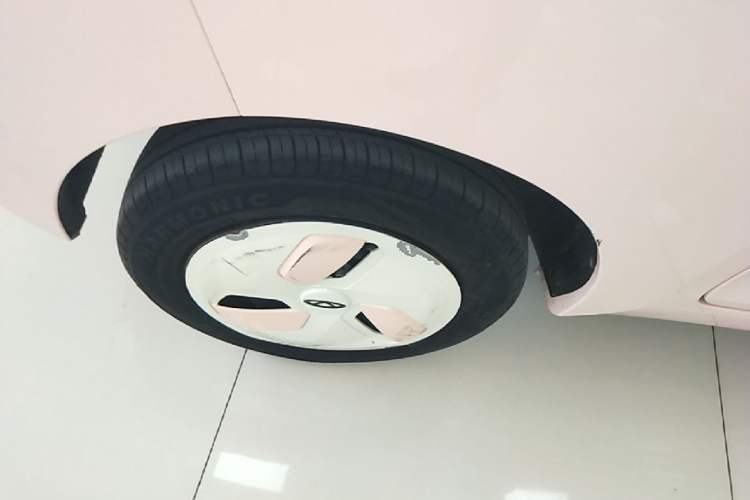 Used Chery QQ Ice Cream 2022 170km Sundae Ternary Lithium Right Rear Wheel Hub