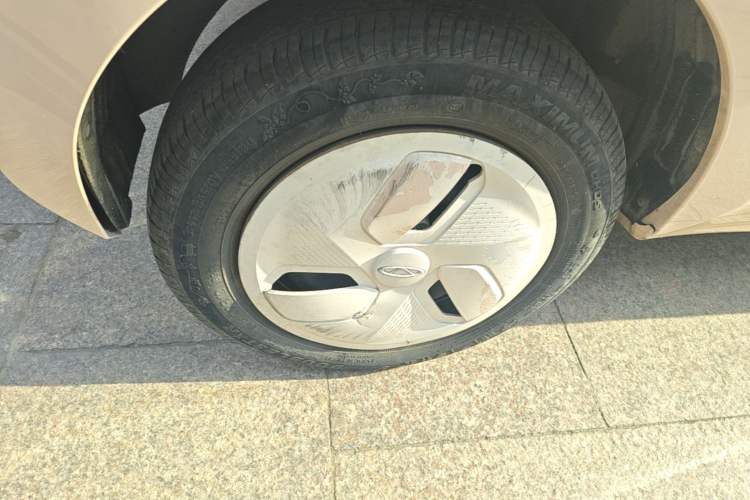 Used Chery QQ Ice Cream 2022 120km Conical Shape Lithium Iron Phosphate Right Rear Wheel Hub