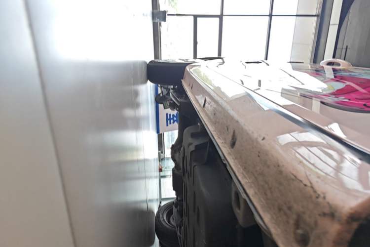 Used Chery QQ Ice Cream 2022 170km Sundae Phosphate Lithium-Ion Right Side Sill