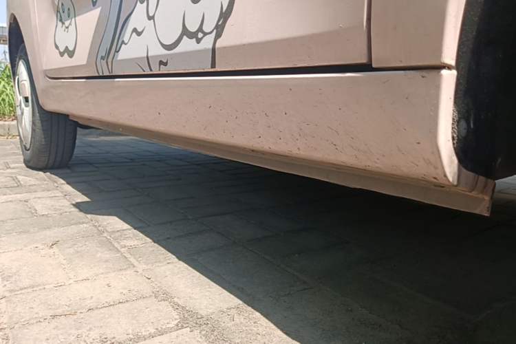 Used Chery QQ Ice Cream 2022 170km Sundae Phosphate Lithium-Ion Right Side Sill