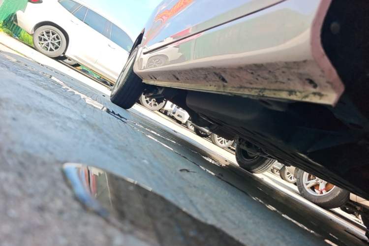 Used Chery QQ Ice Cream 2022 Pudding Model Right Side Sill