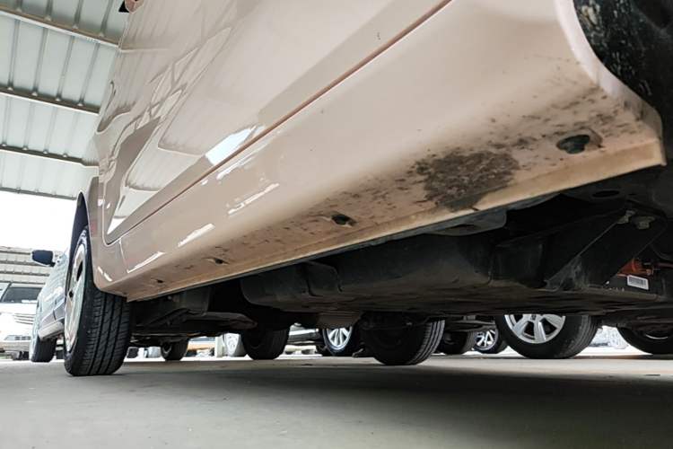 Used Chery QQ Ice Cream 2022 170km Sundae Phosphate Lithium-Ion Right Side Sill