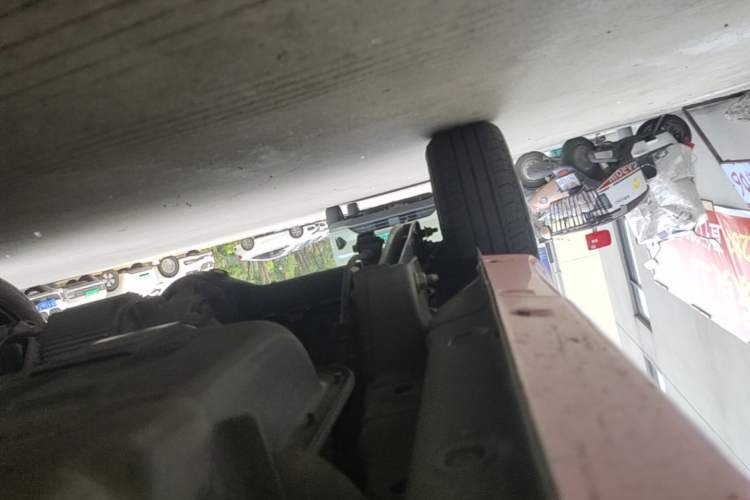 Used Chery QQ Ice Cream 2022 Taohuanxi Sweet Peach Edition Right Side Sill