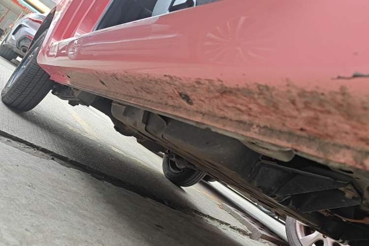 Used Chery QQ Ice Cream 2022 170km Sundae Phosphate Lithium-Ion Right Side Sill