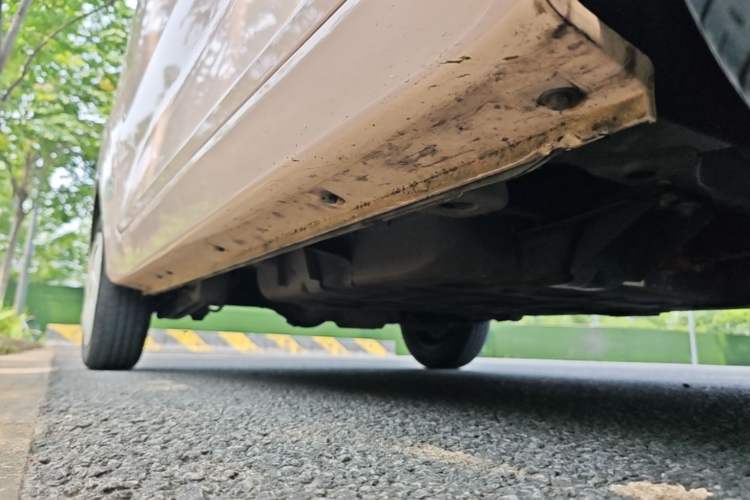 Used Chery QQ Ice Cream 2022 170km Sundae Phosphate Lithium-Ion Right Side Sill