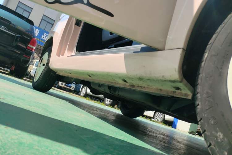 Used Chery QQ Ice Cream 2022 170km Sundae Phosphate Lithium-Ion Right Side Sill