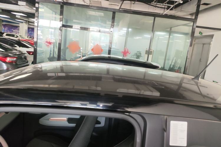 Used Chery QQ Ice Cream 2022 170km Sundae Phosphate Lithium-Ion Roof