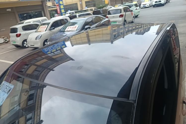 Used Chery QQ Ice Cream 2022 Pudding Model Roof