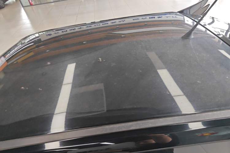 Used Chery QQ Ice Cream 2022 170km Sundae Phosphate Lithium-Ion Roof