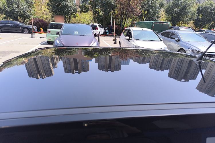 Used Chery QQ Ice Cream 2022 170km Sundae Phosphate Lithium-Ion Roof