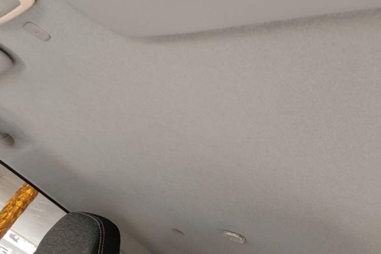 Used Chery QQ Ice Cream 2022 Pudding Model Roof