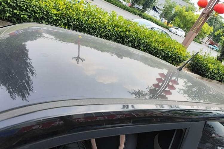 Used Chery QQ Ice Cream 2022 170km Sundae Phosphate Lithium-Ion Roof