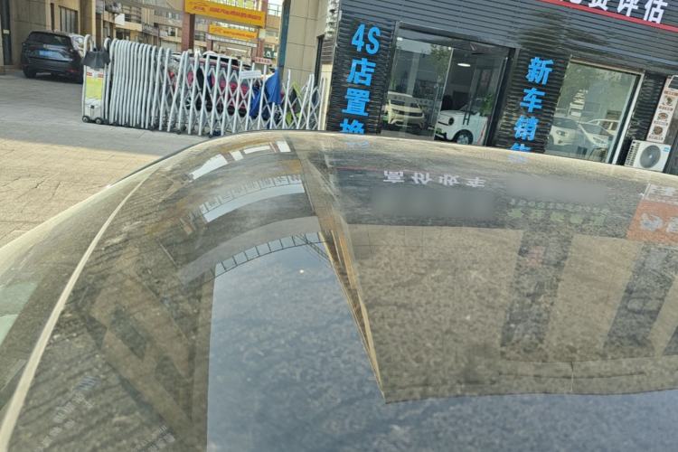 Used Chery QQ Ice Cream 2022 120km Conical Shape Lithium Iron Phosphate Roof