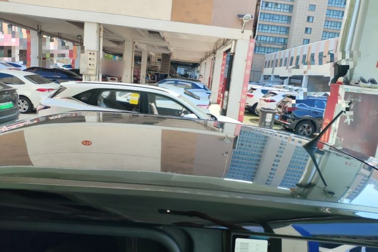 Used Chery QQ Ice Cream 2022 170km Sundae Phosphate Lithium-Ion Roof