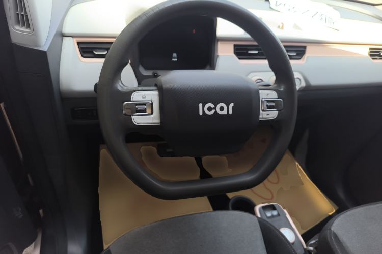 Used Chery QQ Ice Cream 2022 170km Sundae Phosphate Lithium-Ion Steering Wheel